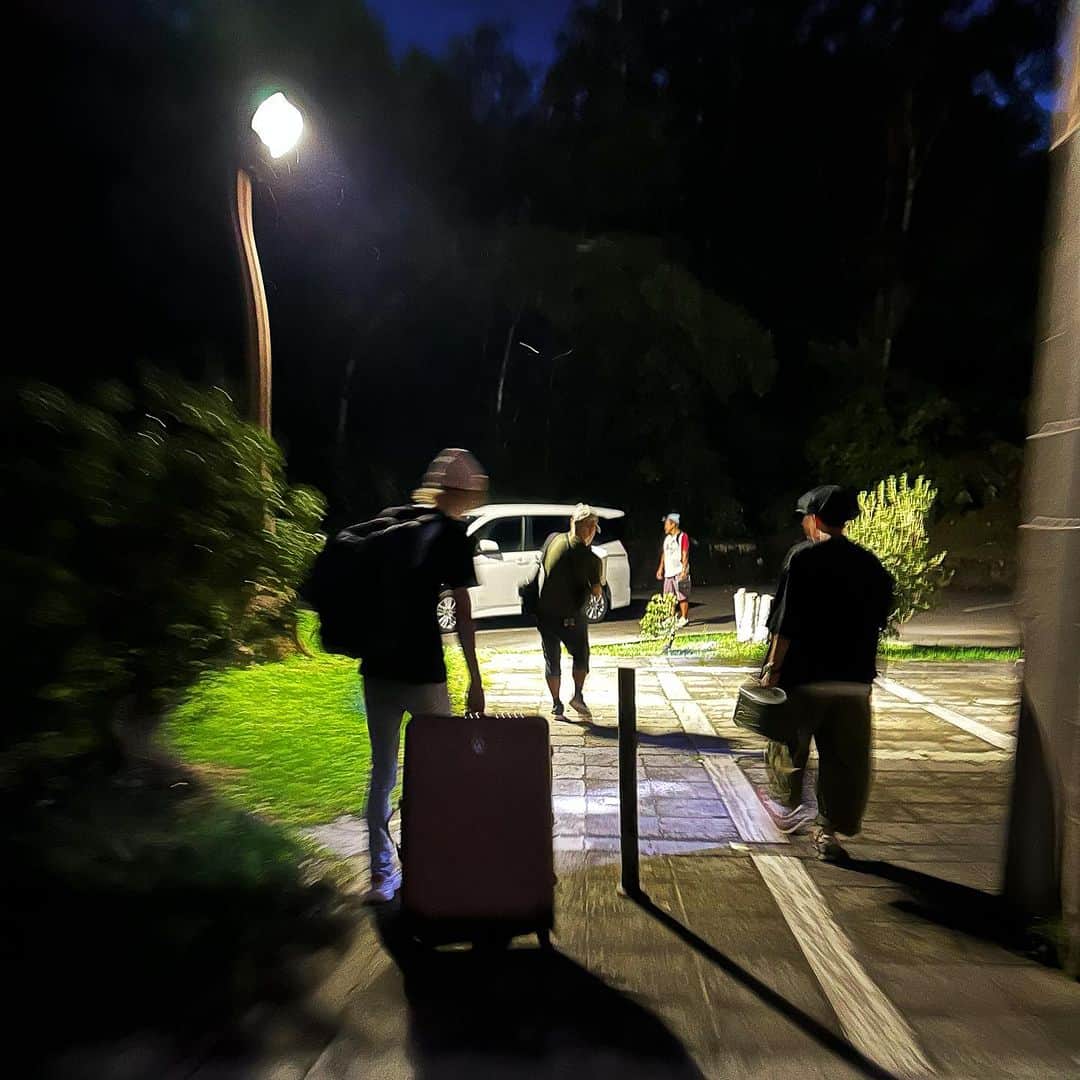 畑亜貴さんのインスタグラム写真 - (畑亜貴Instagram)「札幌にてロケハン、意外と暑い。  #akhtravelogue #akhtshooting」9月14日 11時12分 - akihata.jp