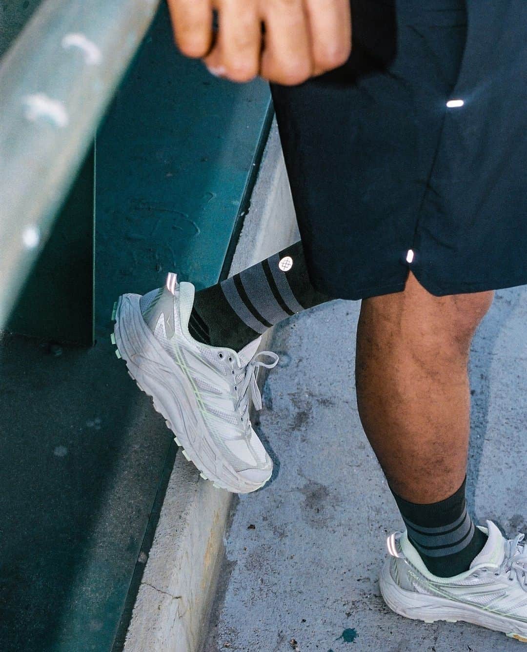 Stanceのインスタグラム：「Always be fresh and dry for life on the move. 💪🧦⁠ ⁠ You can find FreshTek™ moisture and odor control in all of our premium performance apparel from toe to head.⁠ ⁠ Learn more about Stance FreshTek™ in our link in bio. 🔗⁠ ⁠ #stitcheddifferent #stancesocks #freshtek⁠」
