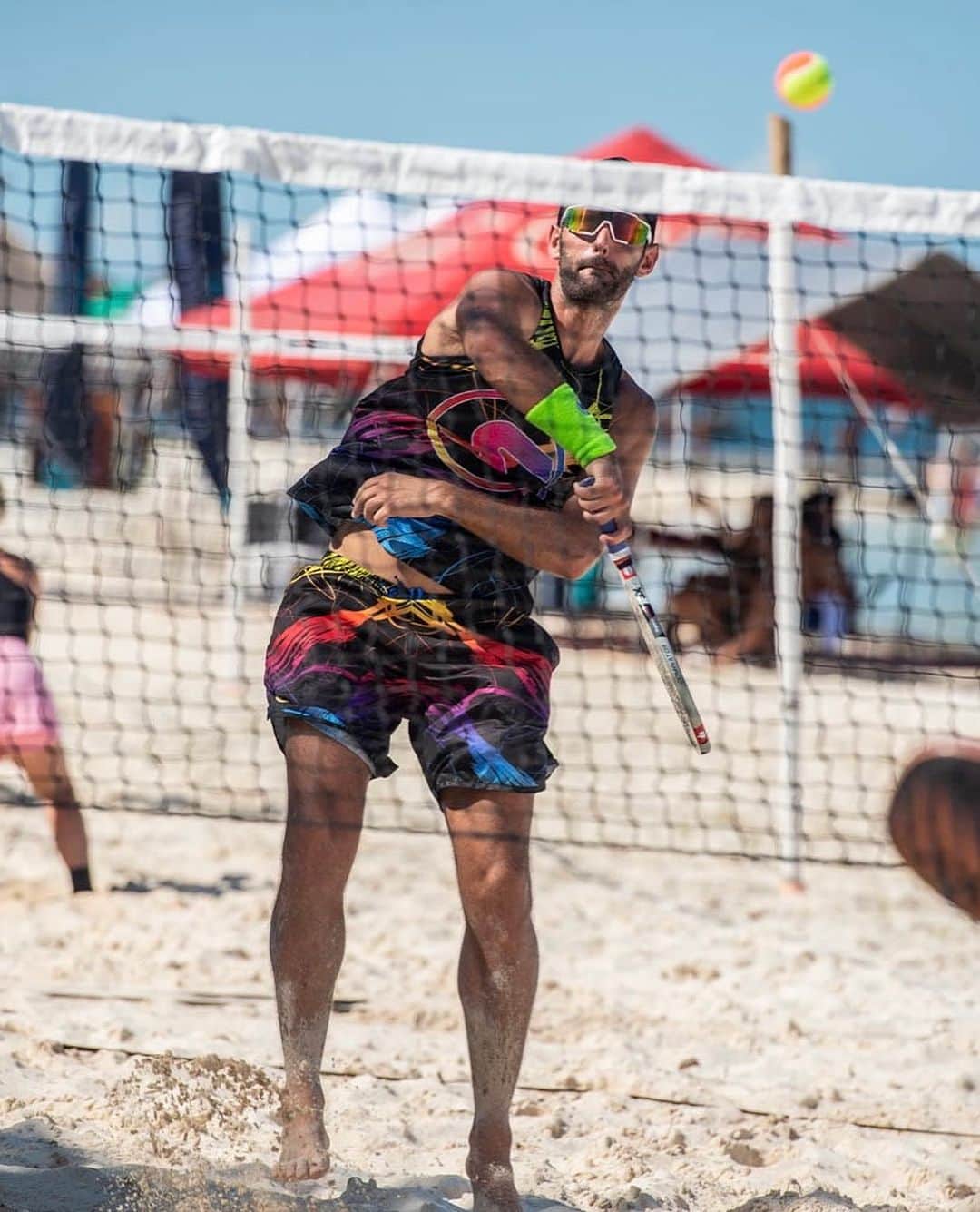 Ricardo Baldinさんのインスタグラム写真 - (Ricardo BaldinInstagram)「The last weekend I got to go to one of my favorite places (riviera maya 🇲🇽) and do what I most enjoy. Play beach tennis.  Played a BT10 and 50 alongside with Gleb Gofin from California, a tournament with great names and tough competition.  The results weren’t great but the experience was amazing. Thankful to @sexybrand.sexy for the support and @beachtenniscancunmexico for the organization. Till next time! Photos by @tuqui27 📸 #beachtennis」9月14日 4時18分 - rbaldin