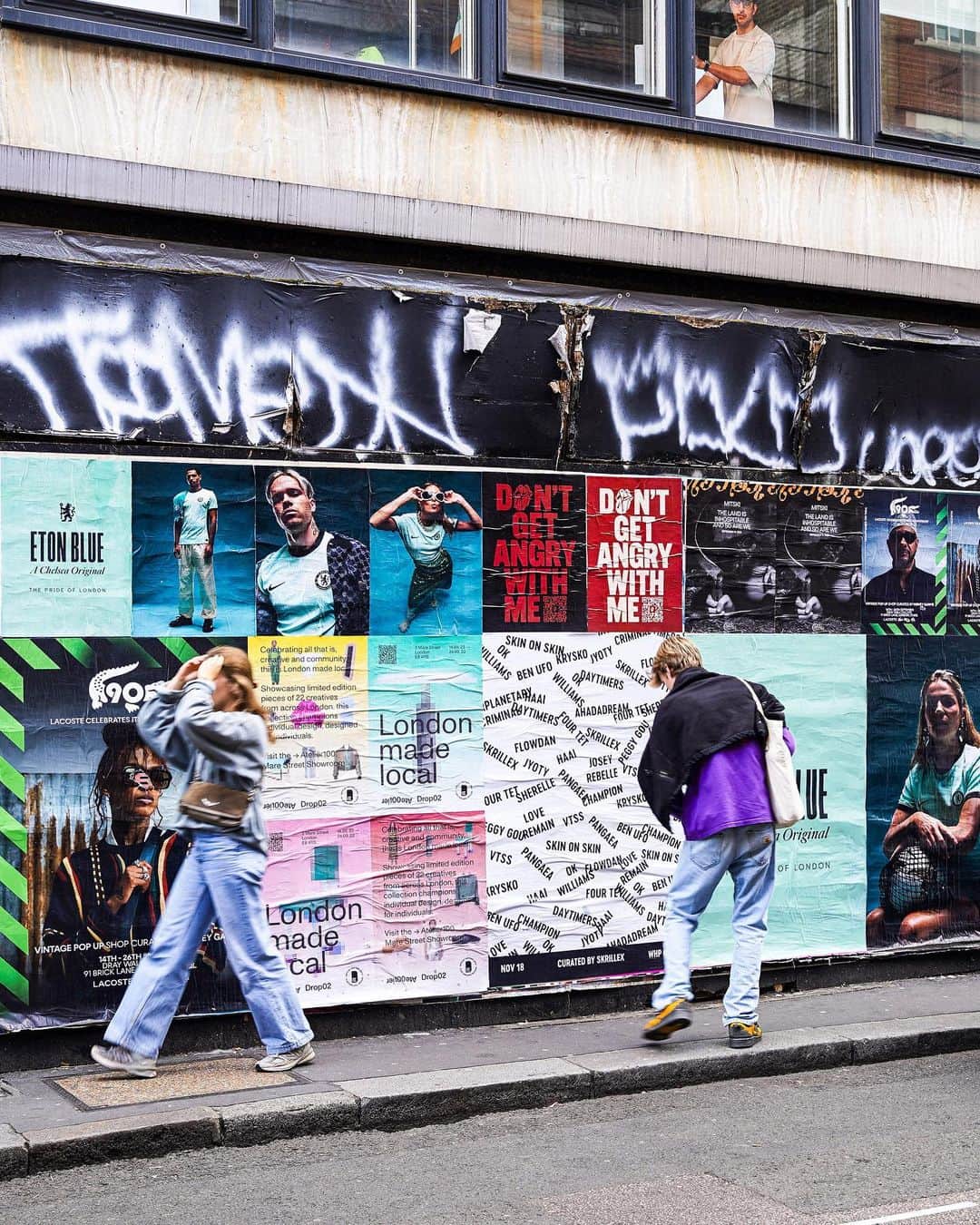 チェルシーFCさんのインスタグラム写真 - (チェルシーFCInstagram)「Eton Blue, on the streets of central London. 📸  #ThePrideOfLondon」9月14日 5時14分 - chelseafc