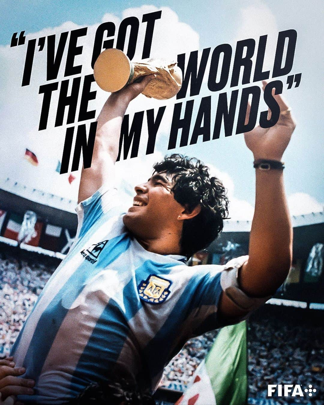 FIFAワールドカップさんのインスタグラム写真 - (FIFAワールドカップInstagram)「A legacy that will live on forever. 🇦🇷  #FIFAWorldCup #Maradona #Argentina」9月14日 5時27分 - fifaworldcup