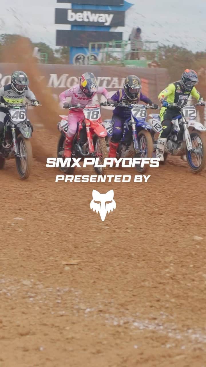 Racer X Onlineのインスタグラム：「The SMX Playoffs standings presented by @foxracing are in ➡️ Chase Sexton leads the 450 SMX points standing while Shimoda and Deegan are tied at the top of the 250 SMX points 🤘🏼 #SMX」