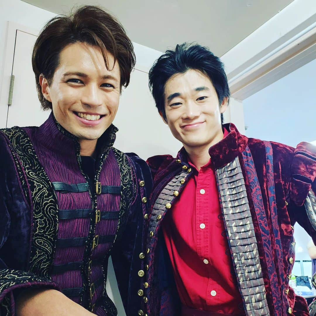 佐伯大地のインスタグラム：「本日2日目よろしくお願い致します🦁 #ロミオとジュリエット #お昼公演」