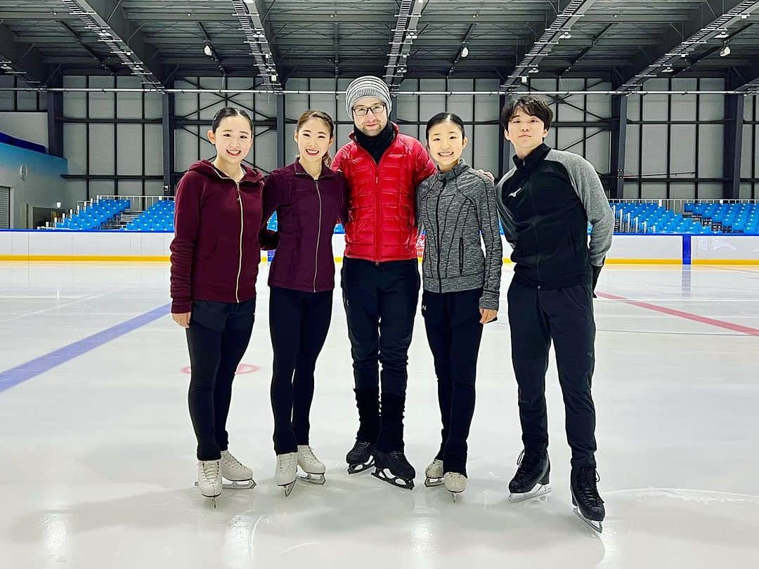 ミーシャ・ジーさんのインスタグラム写真 - (ミーシャ・ジーInstagram)「Thankful”  Arigato: Yuna, Rion, Mone, Kazuki   #Choreographer  Programs: Yuna Aoki - FP - She” Rion Sumiyoshi - SP - Blood in the Water” Mone Chiba - SP - Les Yeux Noirs” Kazuki Tomono - FP - Halston”  (P.S. Yes, Kazuki had a Big Smile on that early morning lol)」9月14日 8時51分 - mishage8