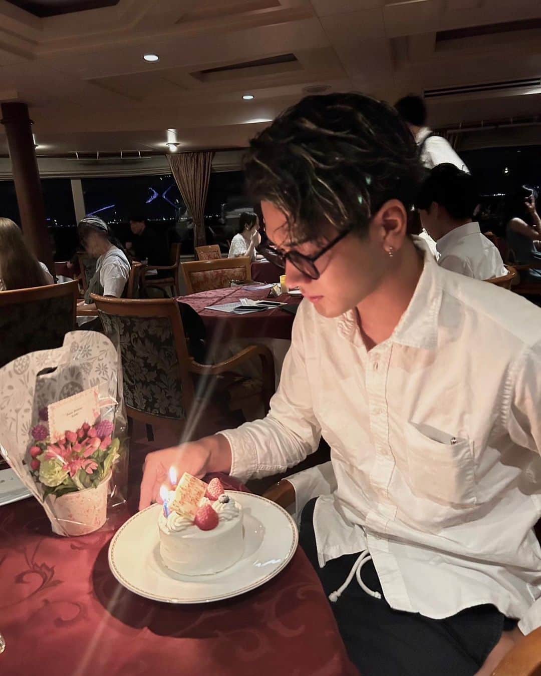 三島啓史のインスタグラム：「2003.09.12 成人‼︎ 産んでくれてありがとう」