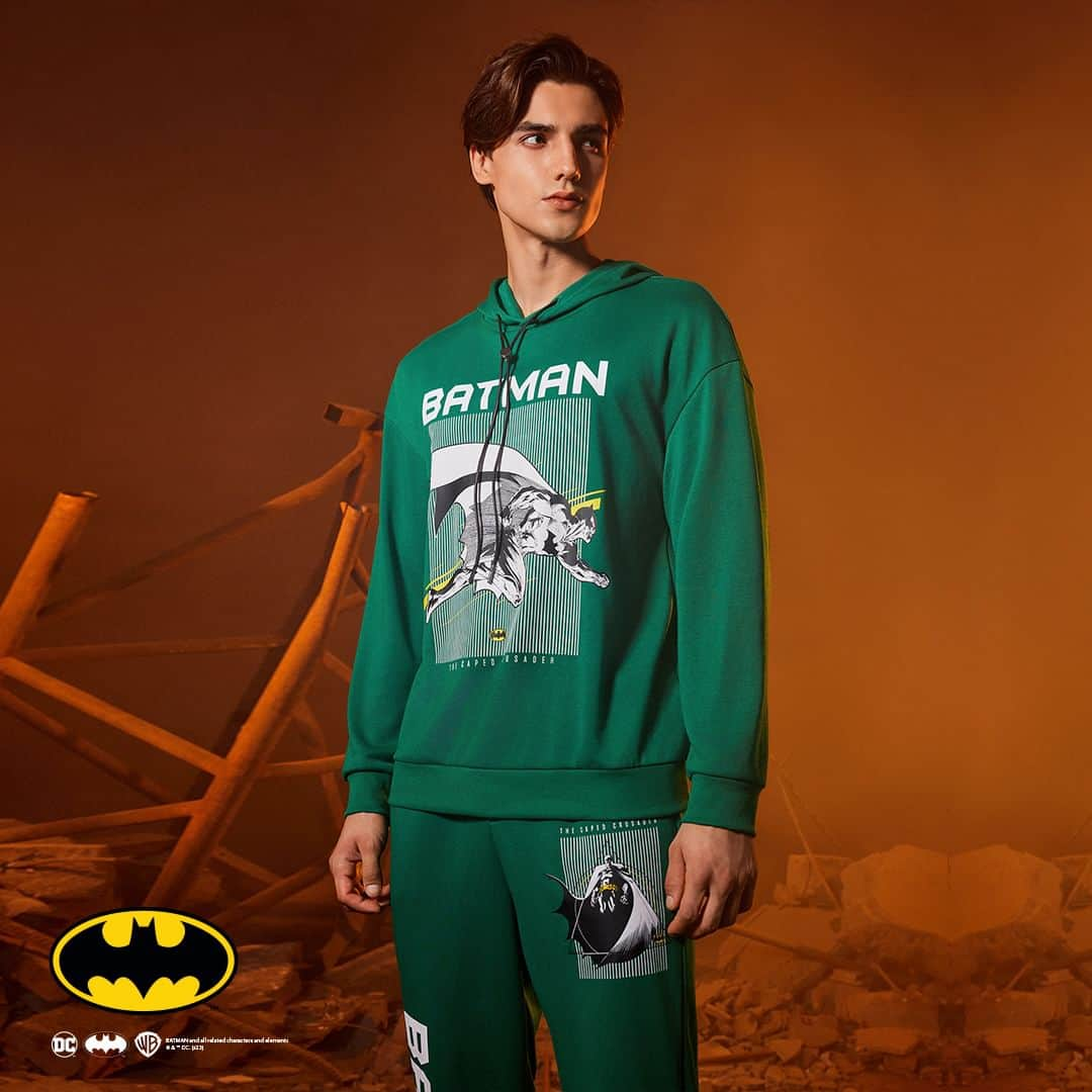 SHEINさんのインスタグラム写真 - (SHEINInstagram)「Steal the Spotlight! BATMAN™ × SHEIN  Collection Brings Movie Magic to Your Wardrobe! 🔍Search "BATMAN™" on SHEIN to view it all!  *Men's shirt and co-ords are not  available on US site*  🔍21777866 21776738 21776693 21944086 21777912 21777913 21776721 21944091  #SHEINCollabs #SHEIN #SHEINforAll #BATMANXSHEIN #batman #batmanday」9月14日 21時00分 - sheinofficial