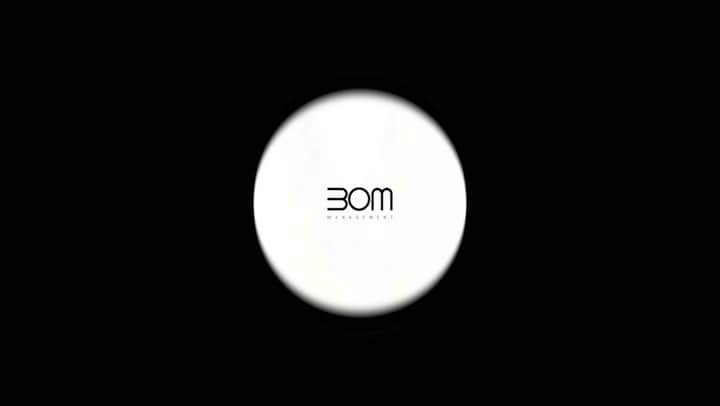ウヒのインスタグラム：「@management_bom 인스타오픈:) 🎶  많은 관심 부탁드립니다🖤」