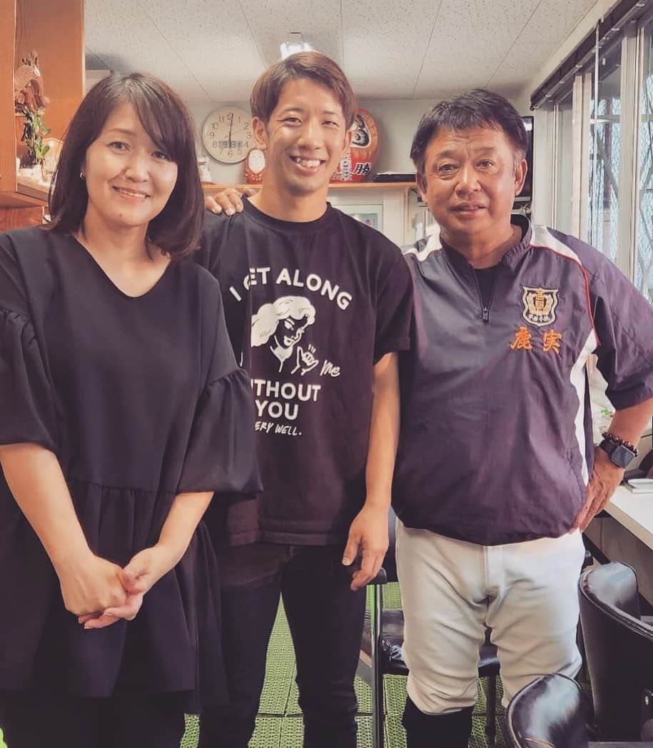 野田昇吾さんのインスタグラム写真 - (野田昇吾Instagram)「世界一怖いボス（宮下監督）と世界一怖いボスのボス。  やはりこの場所はあまり好きじゃないですが、定期的に帰ってきたくなります笑  #鹿児島実業野球部」9月14日 19時41分 - shogonoda