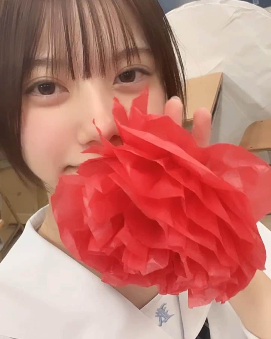 愛太郎のインスタグラム：「文化祭の花作りました。」