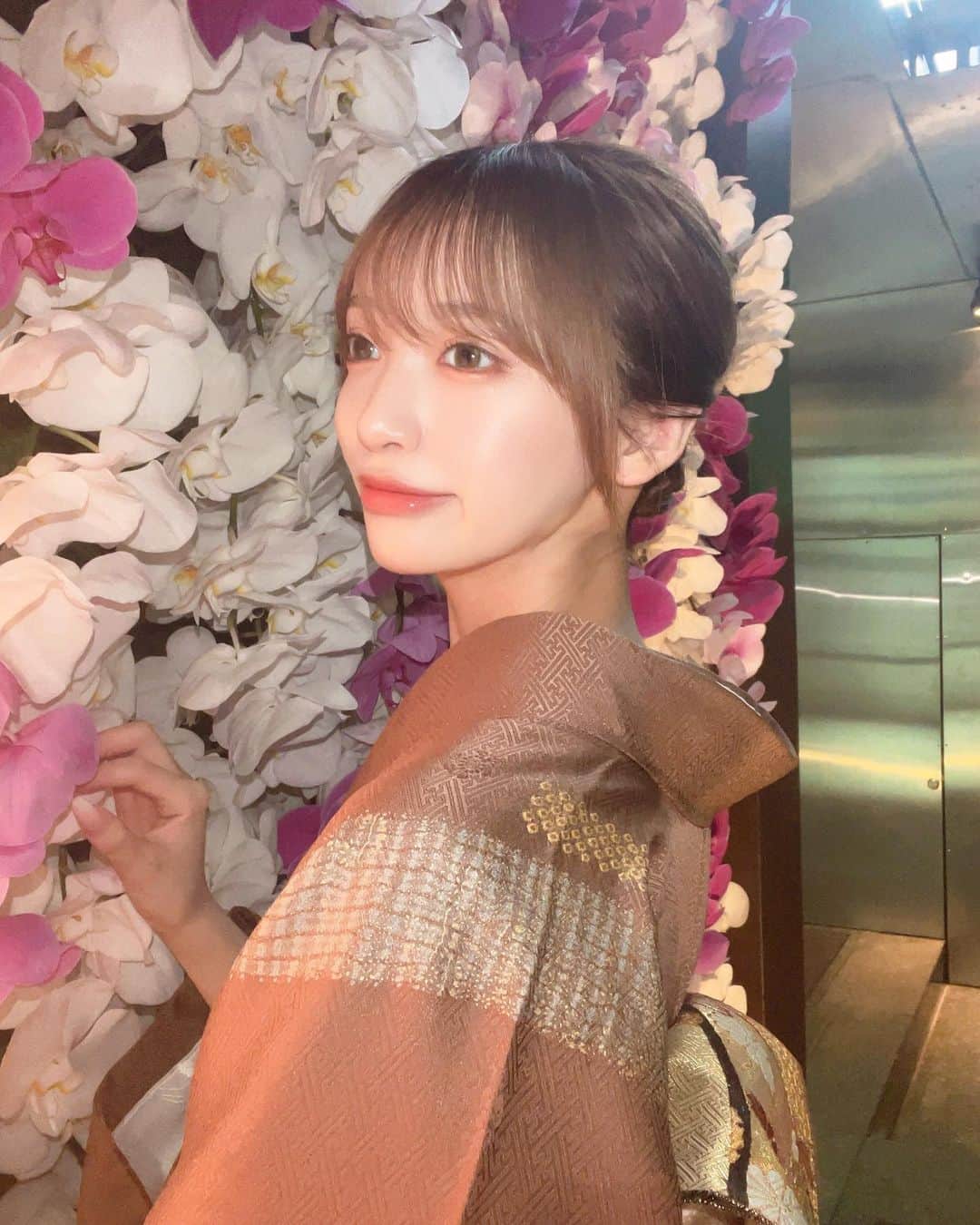 神谷樹里奈のインスタグラム：「jungle second リニューアルオープン&周年記念イベント開催中です💐  @jungle.second」