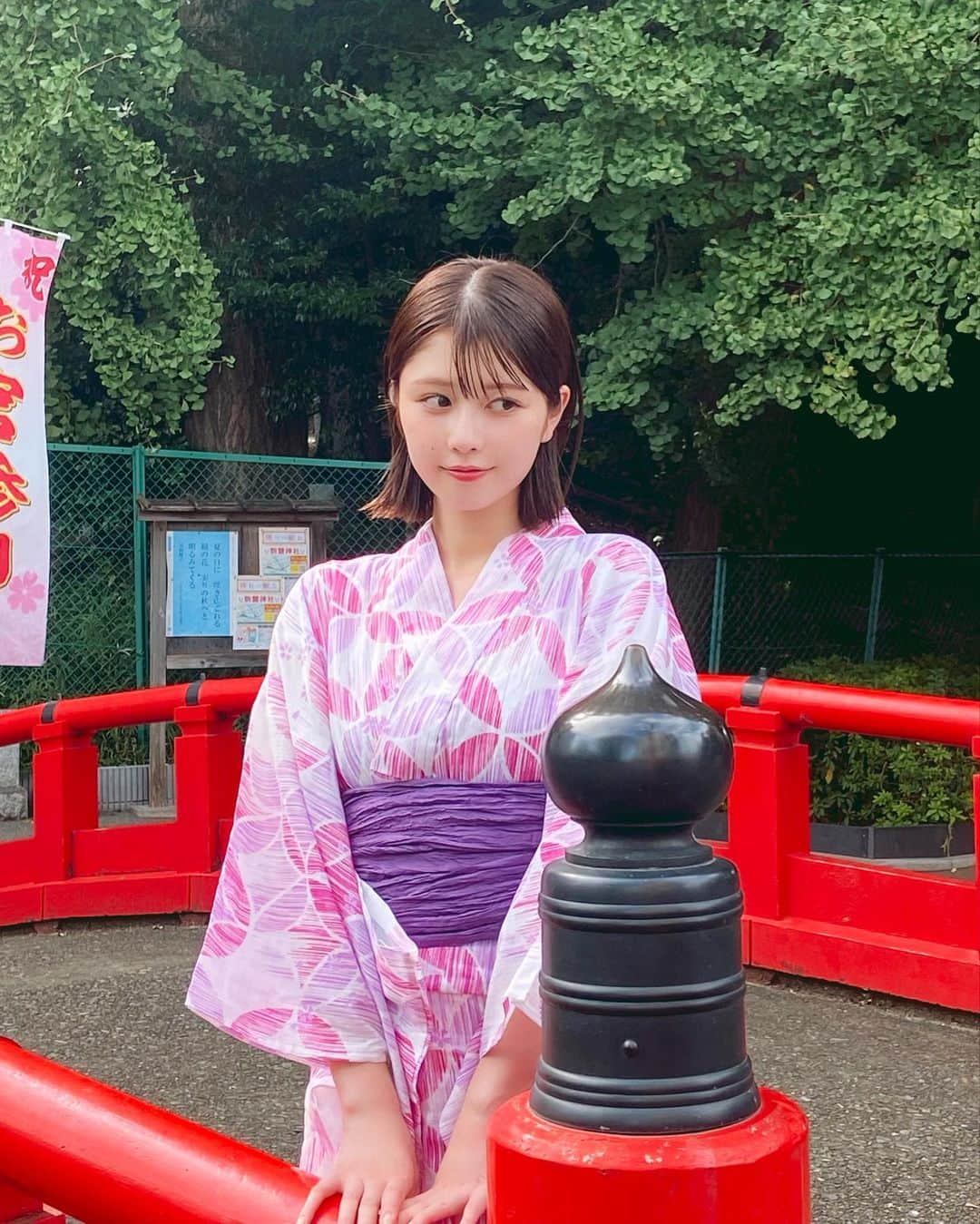 冴木柚葉のインスタグラム：「. 皆さん、カレンダー予約してくれましたか？🤭💕  特典付きは明日までのご予約です！✨ 是非よろしくお願いします！！  #冴木柚葉カレンダー #ハゴロモ #カレンダー」