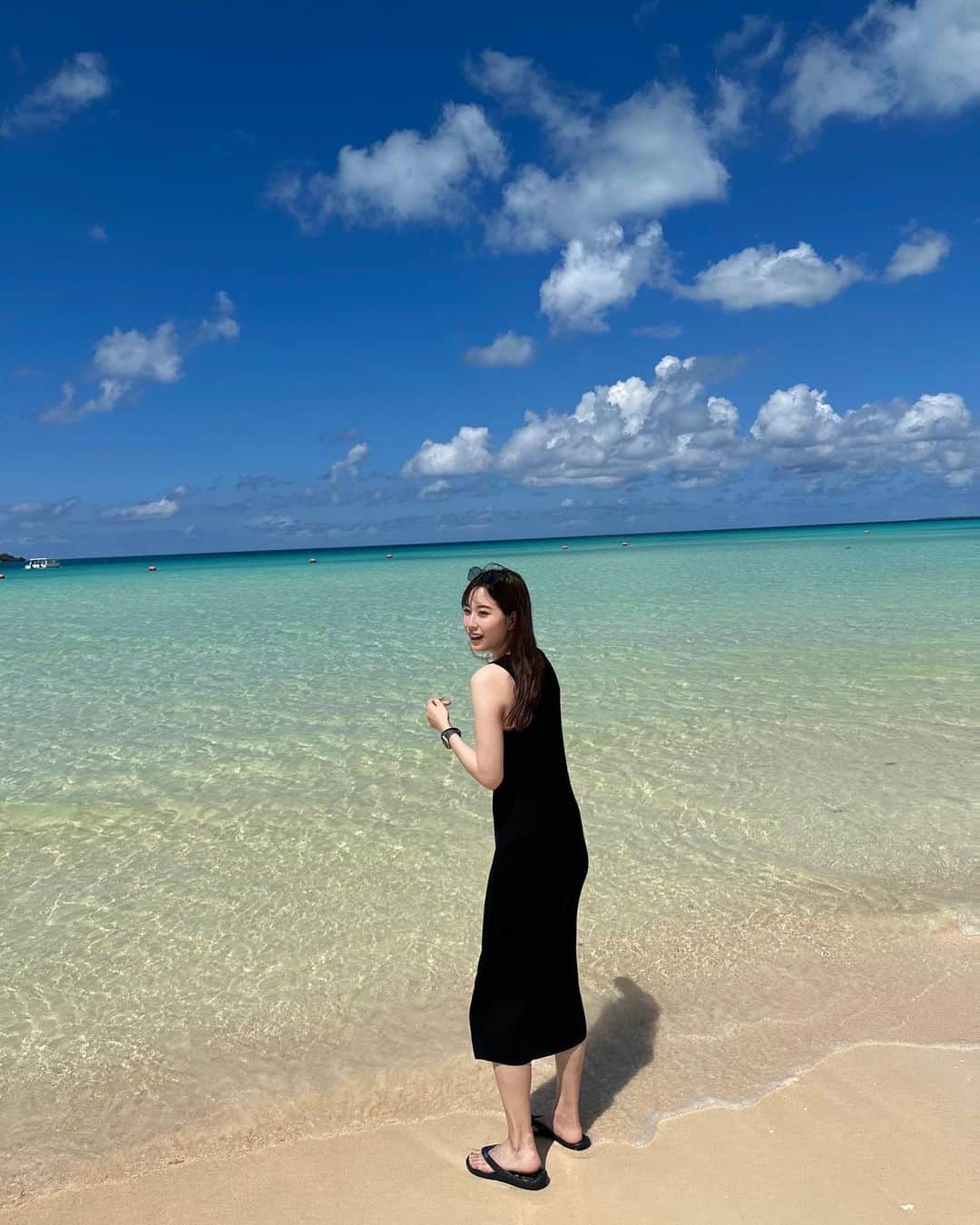 東城茉里さんのインスタグラム写真 - (東城茉里Instagram)「少し遅めの夏休み🌺 今年は宮古島！ ⁡ ⁡ #宮古島 #与那覇前浜ビーチ」9月14日 20時29分 - tojomari_