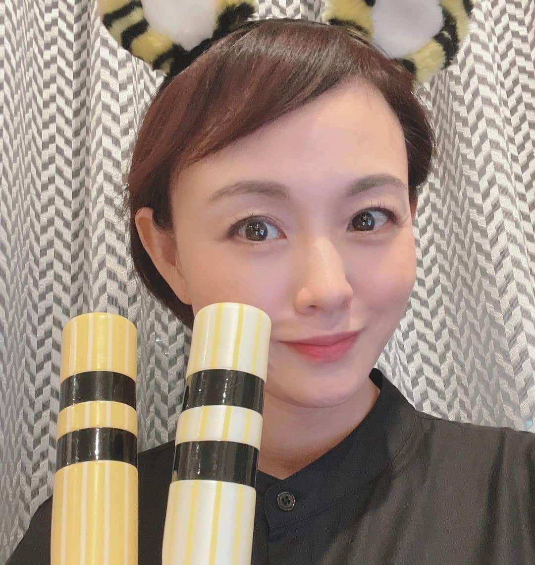 中島静佳のインスタグラム：「息子の習い事の送迎の合間に速報見ながらドキドキしています🎵#阪神タイガース#優勝へ」