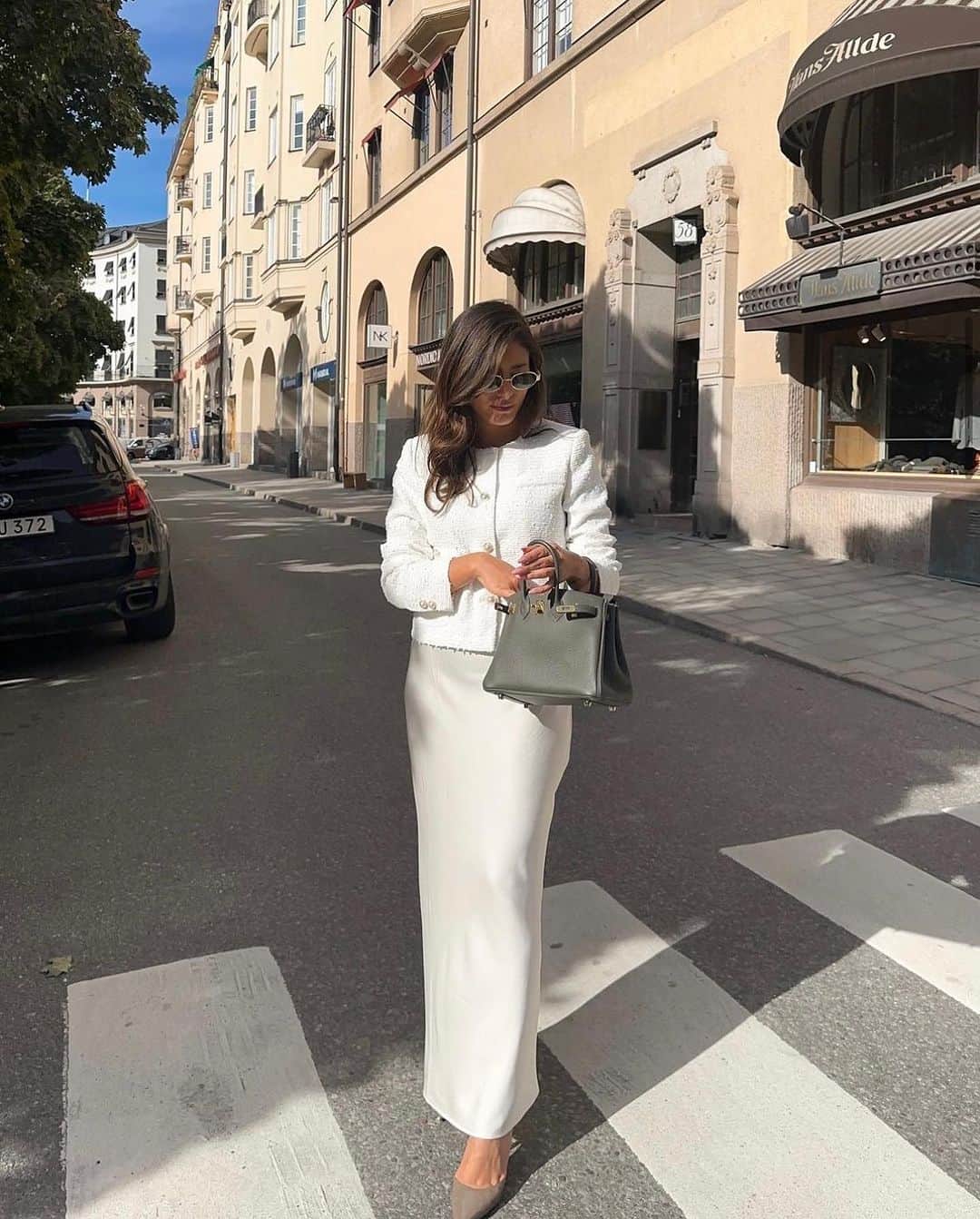 KOOKAI のインスタグラム：「Style Muse @estheraguirre snapped In the Milan Slip Skirt •• Available online and in boutiques #kookai」