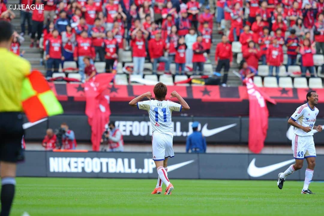 FC東京オフィシャルグッズさんのインスタグラム写真 - (FC東京オフィシャルグッズInstagram)「🔵🔴 FC東京U-18出身で、トップチームに昇格。一度はチームを離れるも2013シーズンにふたたび復帰し、熱いプレーで愛された #李忠成 選手が現役引退を発表しました。  最近でもFC東京アドバンススクールに顔を出してくれるなど、未だにFC東京を気にかけてくれている忠成選手。 現役生活お疲れ様でした。 @fctokyoofficial  #FC東京 #fctokyo #tokyo」9月14日 13時40分 - fctokyoofficial