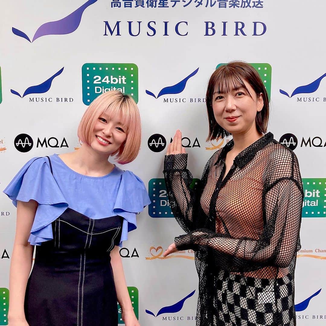 Jun Futamataのインスタグラム：「"まだ水曜?!～Still Wednesda"お聴きくださった皆さん、SIRAさん、沢山のコメントと楽しくあっという間の2時間をありがとうございました💫  ▶️胎盤feat.Salyu配信 lnk.to/taiban  ▶️アイスランドレコーディング作品アナログ&カセット予約 junfutamata.official.ec  #SIRA水 #junfutamata #SIRA #胎盤 #radio」