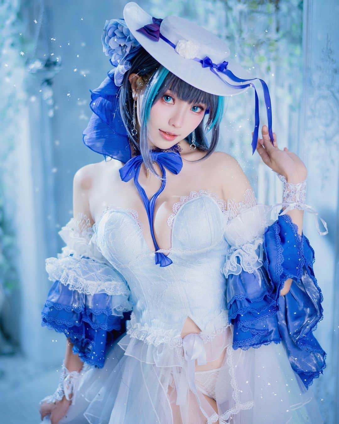 Elyのインスタグラム：「ℂ𝕙𝕖𝕤𝕙𝕚𝕣𝕖💎  #ely #elycosplay #cosplay #cheshire #cheshirewedding #アズールレーン　#アズレン」