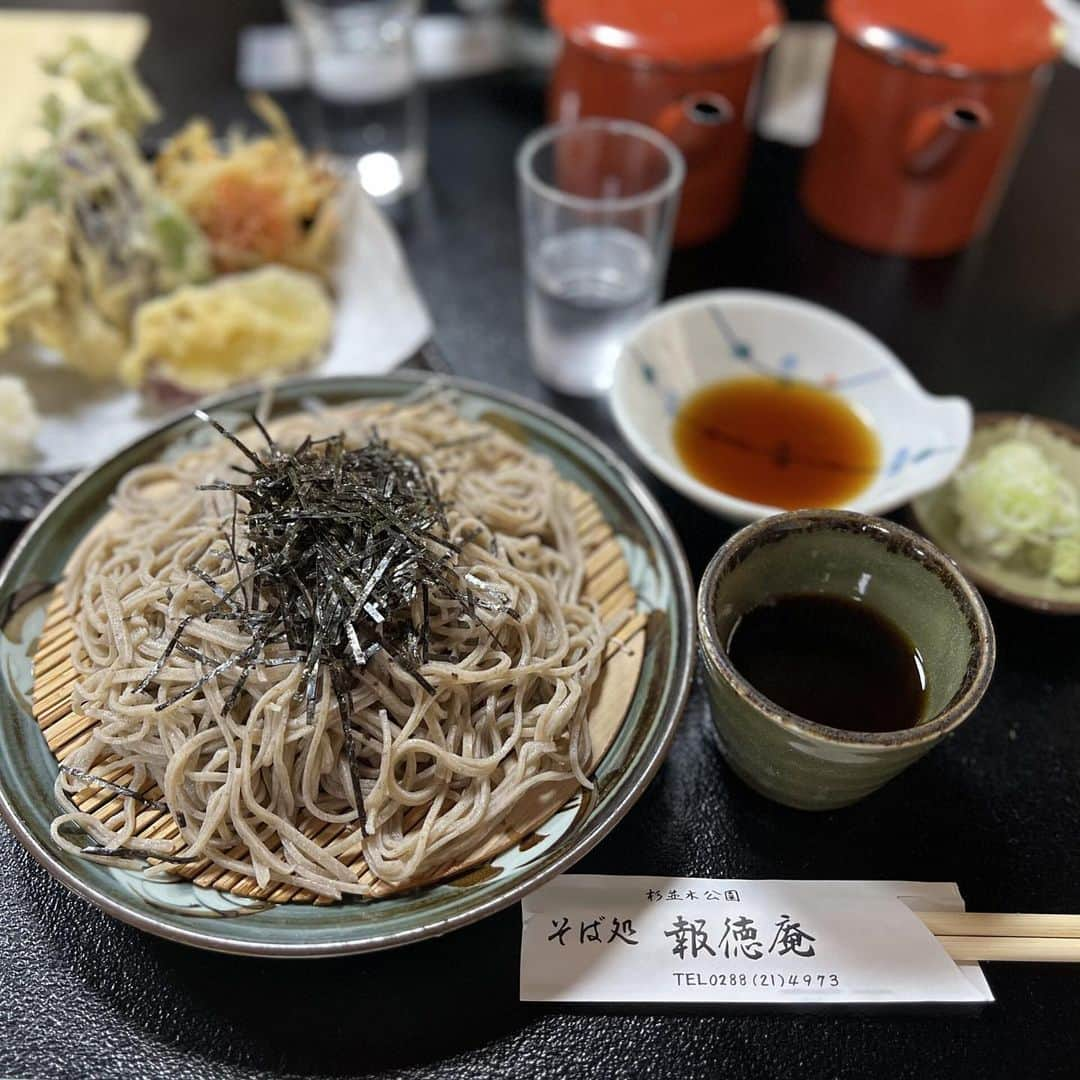 SHEL'MAGさんのインスタグラム写真 - (SHEL'MAGInstagram)「【in 仙台・宇都宮】食べるならココ！美味しいお店教えます。 ━━━━━━━━━━━━━━━ 日本全国には、おいしいご当地グルメが存在します。  でも、Instagramなどでご飯屋さんを探しているといっぱい出てきて、「どこが美味しいのか分からない！！」という事よくあります。 お出かけ先でのご飯、外したくはないですよね。  地元の人が知る、美味しいご飯屋さん気になりませんか？  「仙台と宇都宮」のスタッフがおすすめする美味しいお店教えちゃいます。 ━━━━━━━━━━━━━━━ #SHELTTERWEBSTORE  #SHELMAG  #ショップスタッフ  #宇都宮ランチ  #仙台ランチ」9月14日 15時21分 - sheltter_mag