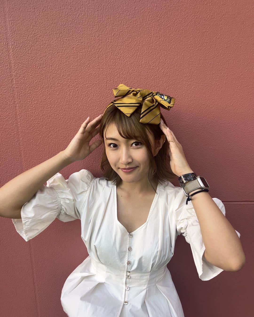上枝恵美加さんのインスタグラム写真 - (上枝恵美加Instagram)「📸  食、え、とってる？ 食べてるねん、 パシャ、パシャ。の図  #hufflepuff #ハッフルパフ」9月14日 16時08分 - emika_kamieda