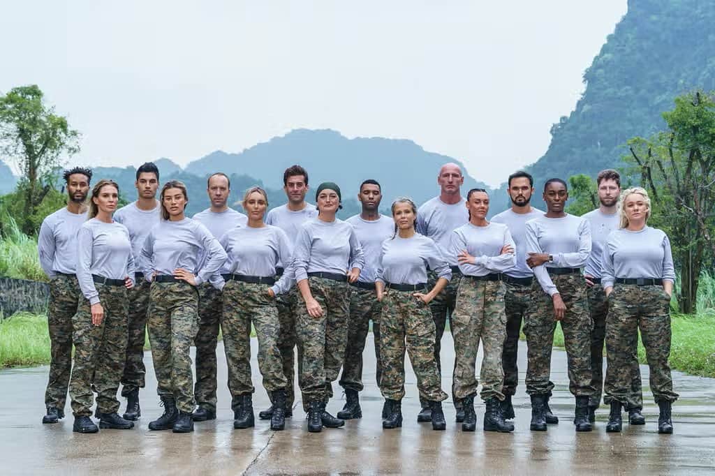 ダニエル・オハラのインスタグラム：「So excited that I can finally confirm that I will be on… Celebrity SAS who dares wins which starts Tuesday 26th September #junglehell @channel4 @sas_whodareswins  How do you think I’ll do? 😩」