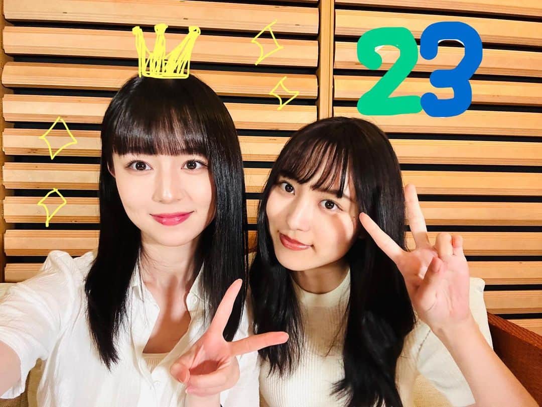 杉岡泉美のインスタグラム：「お誕生日おめでとうございます🌻 いつも笑わせてくれてありがとうございます🥰素敵な一年になりますように🥳 @yua_sard」