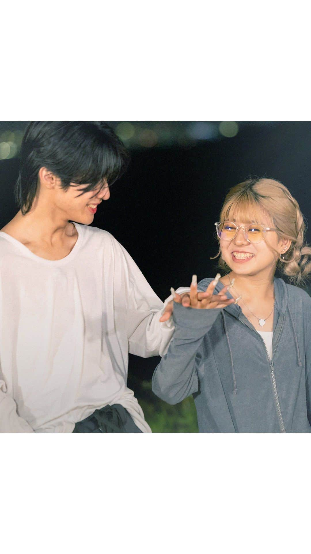 『恋する❤︎週末ホームステイ』公式のインスタグラム：「一途でまっすぐなアピールがかわいい💓  #恋する週末ホームステイ 2023夏 最終回は9/19(火)よる10時放送！ 最新話まで全話無料配信中🌻 -———————✈︎ ＜ピュア恋見届け人＞ ゆいP　@okazu_club 工藤大輝　@da_ice_taiki  ＜恋ステ公式お兄ちゃん＞ レインボー池田　@ikenao0919  ＜男子＞ 青山涼太 (りょうた)▷ @slyky6 七戸緑彬 (ろびん)▷ @robin_dream__ 関口卓巳 (たくみ)▷ @ucfyilxx 中澤佑真 (ゆうま)▷ @nakazawa_yuma 安井天汰 (てんた)▷ @tenta_0902  ＜女子＞ 木場苺花 ( いちか ) ▷ @momoichigo19 高橋心 (こころ)▷ @coco___223  音々 (ねね)▷ @nnne_r6 吉田璃夢 (りむ)▷ @_lilium08  -———————✈︎ #恋ステ #ABEMA #アベマ #ヤングスキニー #ヤンスキ #君の街まで #ENHYPEN #BLOSSOM #EN_YOU_BLOSSOM ＃むくえな #えなぴ #恋愛番組  #恋愛あるある #恋愛 #fjk #sjk #ljk #jkブランド #イケメン #沖縄 #関西  #夜景 #ハグ #ギャル」