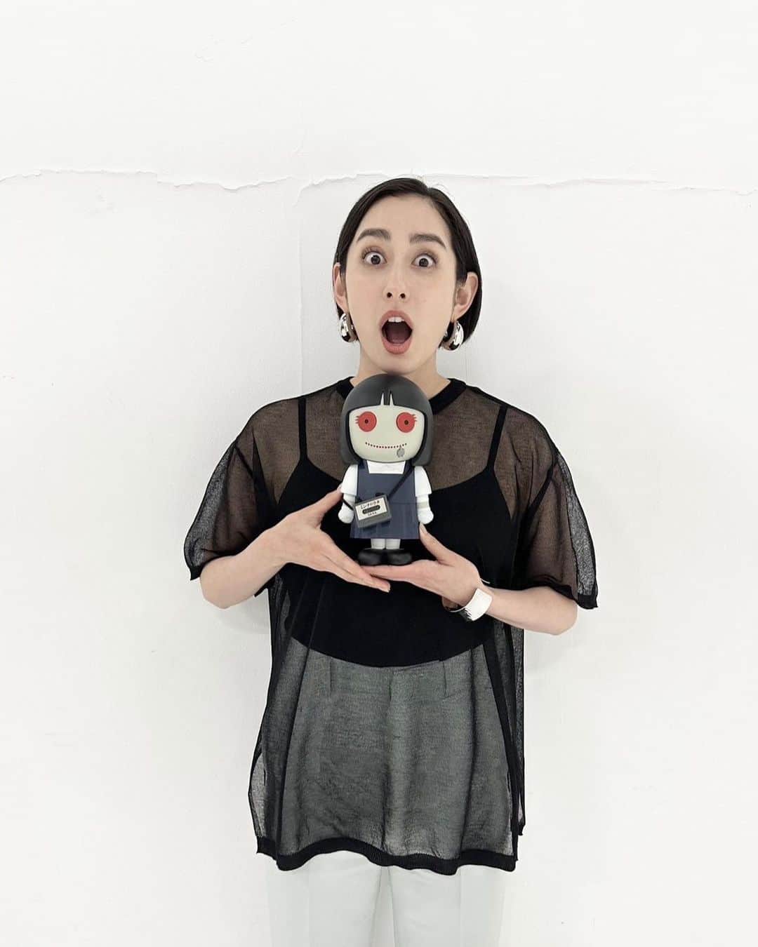 のインスタグラム：「_ ⁡ 映画 #ミンナのウタ が14の国と地域（香港・マカオ・台湾・韓国・ベトナム・タイ・カンボジア・ラオス・ミャンマー・シンガポール・マレーシア・ブルネイ・スペイン・アンドラ）にて配給されることが決定いたしました！いぇーい ⁡ まだ公開されている劇場もあります🤪 ⁡ 夏の終わりに何回でもみちゃお！！！！！ ⁡ #さなちゃん人形 #衣装タグ付けしてます」