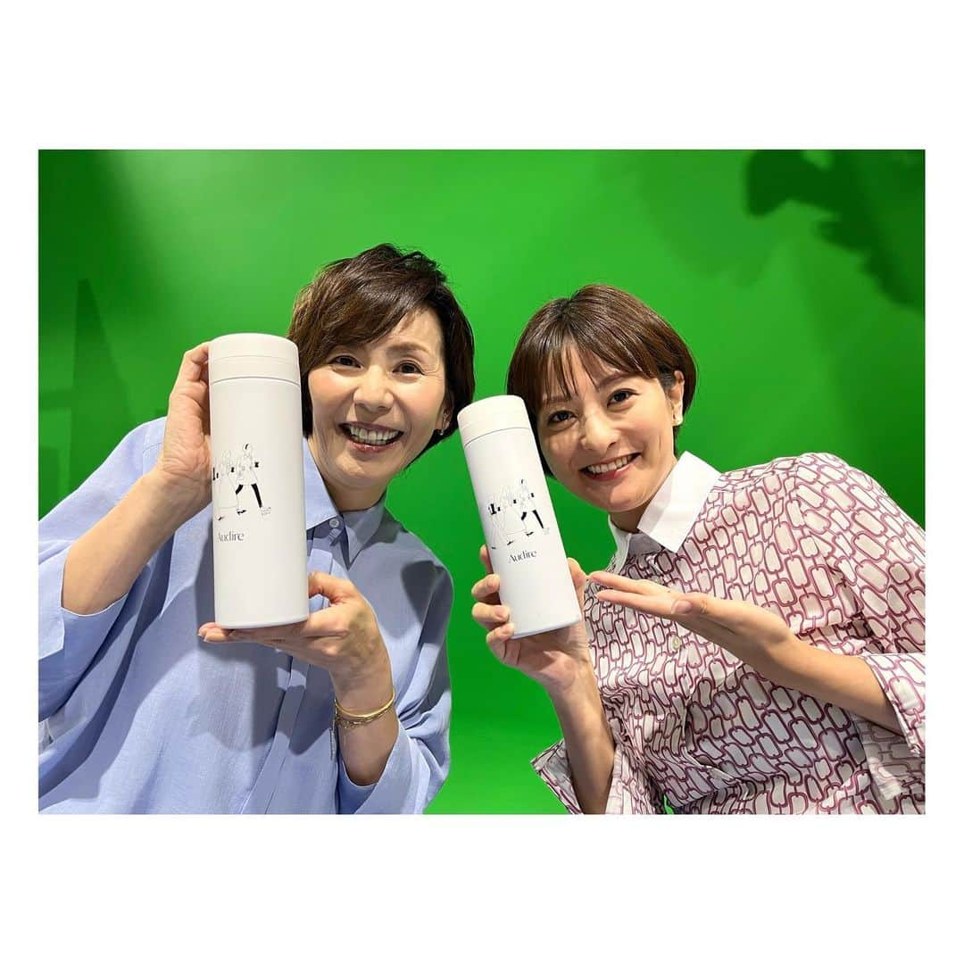 徳島えりかさんのインスタグラム写真 - (徳島えりかInstagram)「* まだまだ暑いので水分しっかりとって 乗り切りましょう🥺 ⁡ ぬか @kokoro_nukariya のイラストが描かれたタンブラー💐 ⁡ #みんなのお母さん 陣内さん🩷 ⁡ #audire #ntv_product ⁡ "Audire"=アウディーレは 日本テレビアナウンサーの声から生まれた アパレルブランドです。 @audire_official」9月14日 18時20分 - tokushima_erika