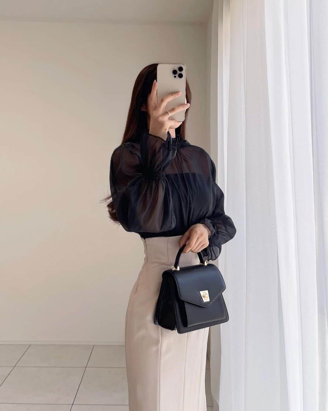 DHOLIC SNAPのインスタグラム：「feminine Style Max 20%OFF🤎 〜9/16 23:59 まで」