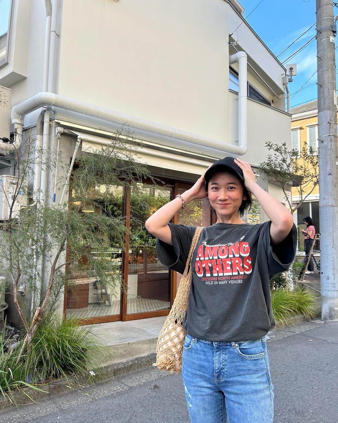 太田唯のインスタグラム：「前の日に猛烈にティラミスが食べたくなって、食べに行ってきました 🧁☁️ 思い立ったらすぐに解消したいタイプ 😶‍🌫️ AB型炸裂した  . #東京カフェ #cafethesunliveshere #ティラミス #カフェ巡り」