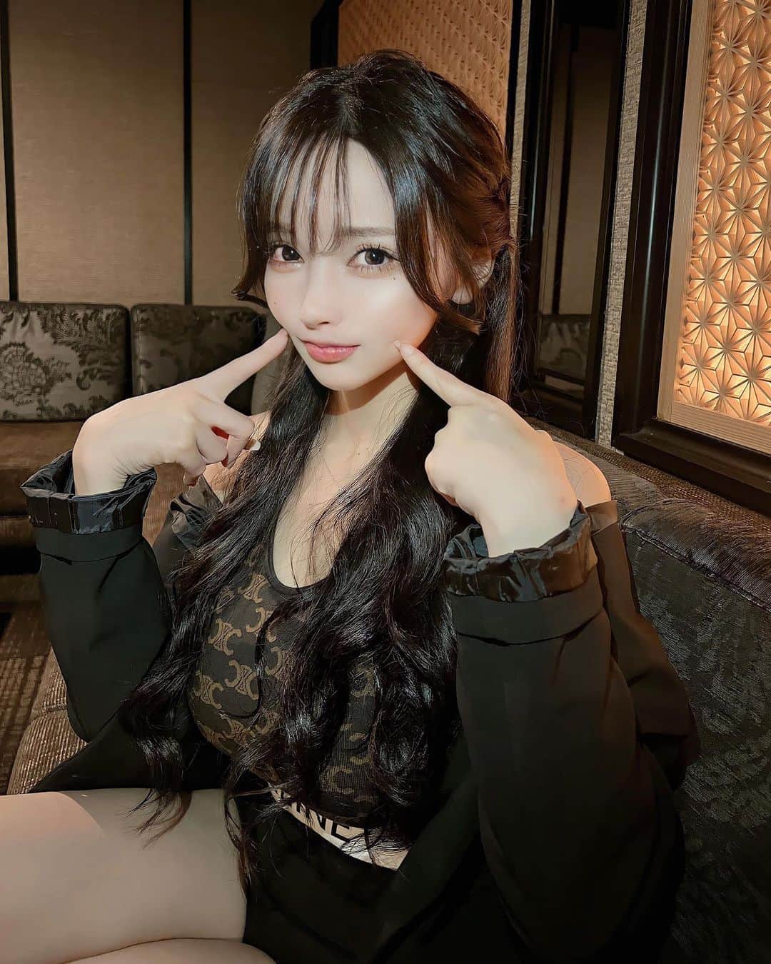 のインスタグラム：「🥺🫶  #六本木 #美人茶屋 #キャバクラ #キャバ嬢」