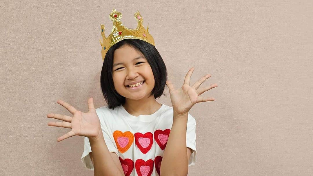 ひまわりちゃんねるのインスタグラム：「ライブ配信始まりました😊 ライブ配信☆おーちゃんhappybirthday♪祝10才誕生日配信☆ https://www.youtube.com/live/KPwzeN1H9lE?si=za2oBMv0QFnzxmA_ @YouTubeより」