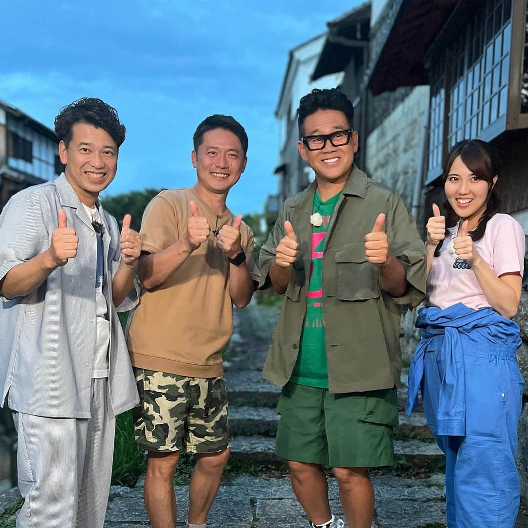 原田良也のインスタグラム：「第3回【おせっかいでスンマセーン！宮川大輔の街道てくてく】  今回は9月29日21時オンエアです！  是非、チャンネルは びわ湖放送へいらっしゃっせ〜(=b^Д^)=b  #宮川大輔 #街道てくてく #びわ湖放送 #BBC #黒川アナ #滋賀県住みます芸人 #ファミリーレストラン」