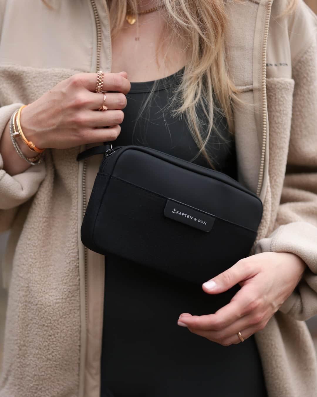 Kapten & Sonさんのインスタグラム写真 (Kapten & COSY AND STYLISH. ON THE GO AND AT HOME