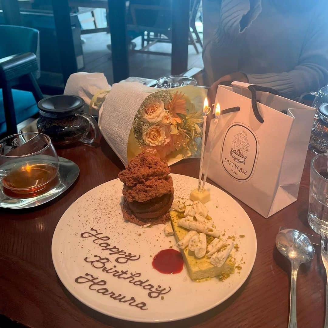 4meee!さんのインスタグラム写真 - (4meee!Instagram)「【保存必須❗️誕生日プレートでお祝いしよう🍰💕】  お誕生日やお祝いにかかせない バースデープレートを集めました🎂✨  #GYRE.Food（表参道） #TheBelcomo （青山） #Gentle Dining & Sushi Bar （表参道） #青山エリュシオンハウス　（青山） #TrattoriaCreatta　（大手町） #The lounge　（八王子）  -----photoby💌-----  @168._.skm @papi._.cafe @naaa__775 @otokoume.jp @_mogmogram___ @suzu._.gram @m.moe_0902  #東京カフェ #青山カフェ ⁡ #birthday #birthdayplate #バースデープレート #happybirthday #birthdaygirl #おめでとう #トラットリアクレアッタ #バースデーチョコボール#表参道ランチ #表参道グルメ #表参道ディナー #表参道テラス #東京グルメ #東京カフェ #東京ランチ #誕生日プレート #誕生日サプライズ #誕生日ケーキ」9月14日 18時52分 - 4meee_com