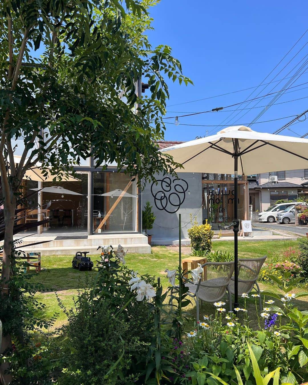 のインスタグラム：「だいぶ前だけどずっと行ってみたかった @kuwanomi.cafe ☕️ 日当たりの良いお店で飲み物もスコーンも美味しかった🌤️！」