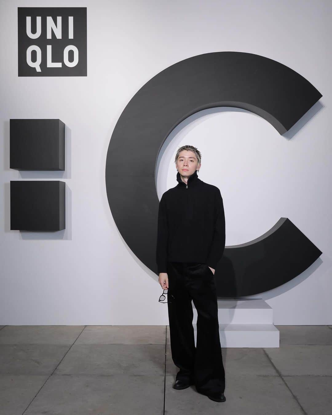 Roseのインスタグラム：「UNIQLO : C by Clare Waight Keller launch party🖤」