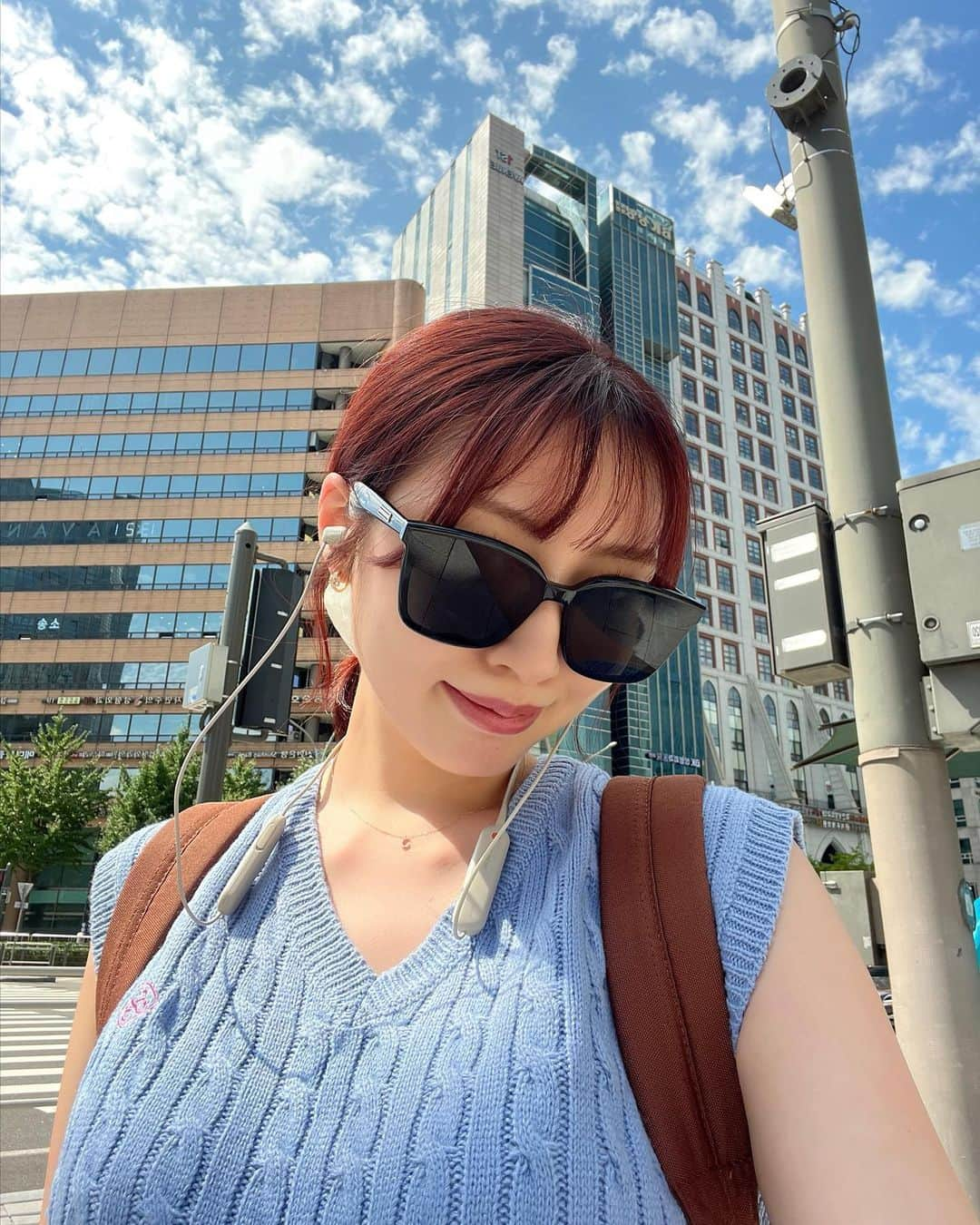 青島妃菜さんのインスタグラム写真 - (青島妃菜Instagram)「本当に目が弱いからサングラスは必須だよ〜。」9月14日 19時11分 - hina1226_01