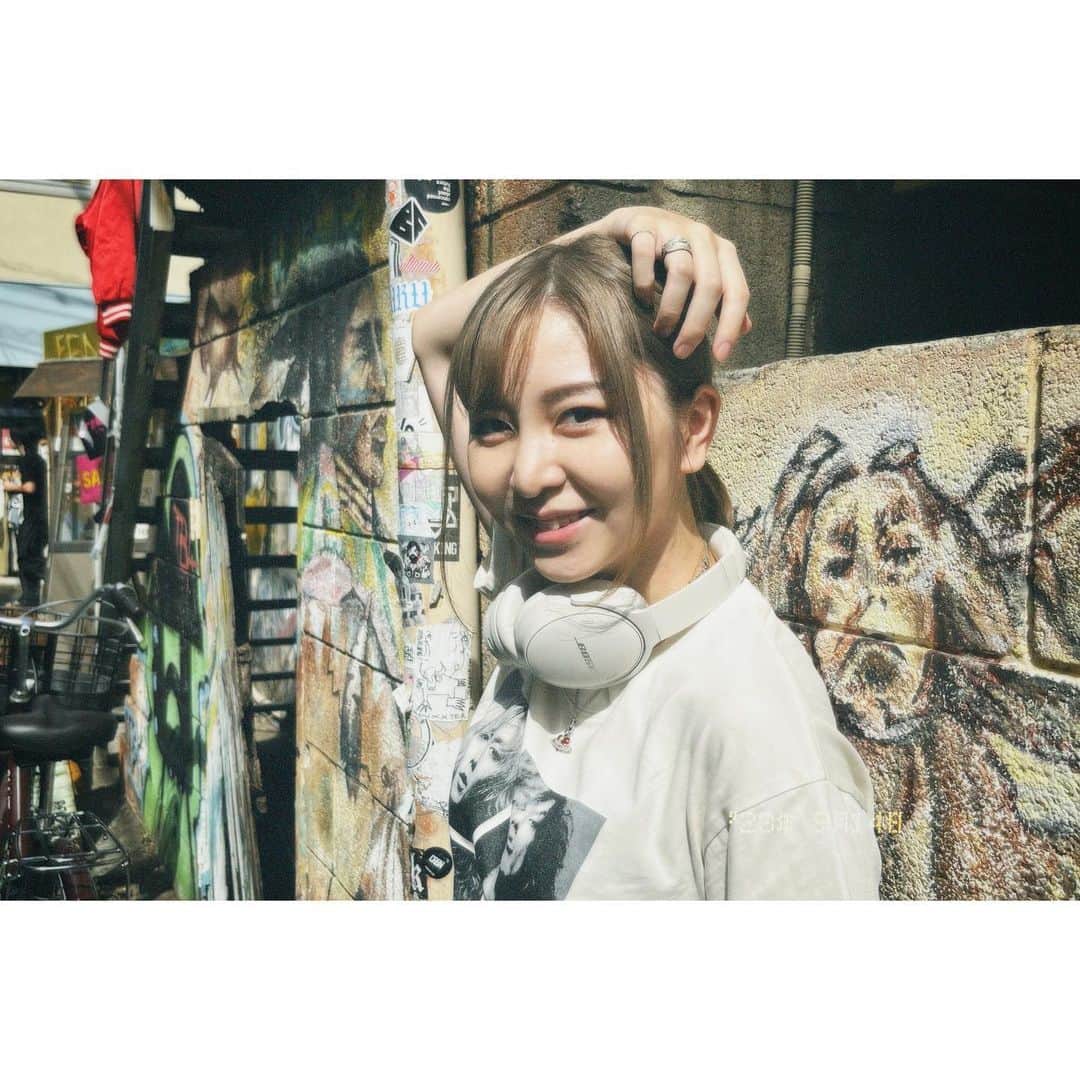 岩田華怜のインスタグラム：「生まれ変わったら、ラッコになりたいです。  photo by R (@1625rikako )」