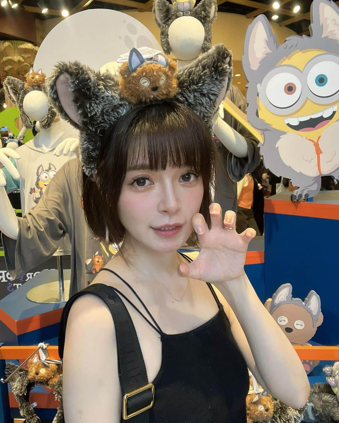 明石ゆいなさんのインスタグラム写真 - (明石ゆいなInstagram)「狼は　英語で　ウルフ🐺  #たべっ子どうぶつで学んだ知識  #ハロウィンユニバ」9月14日 19時15分 - cosmo_meropon