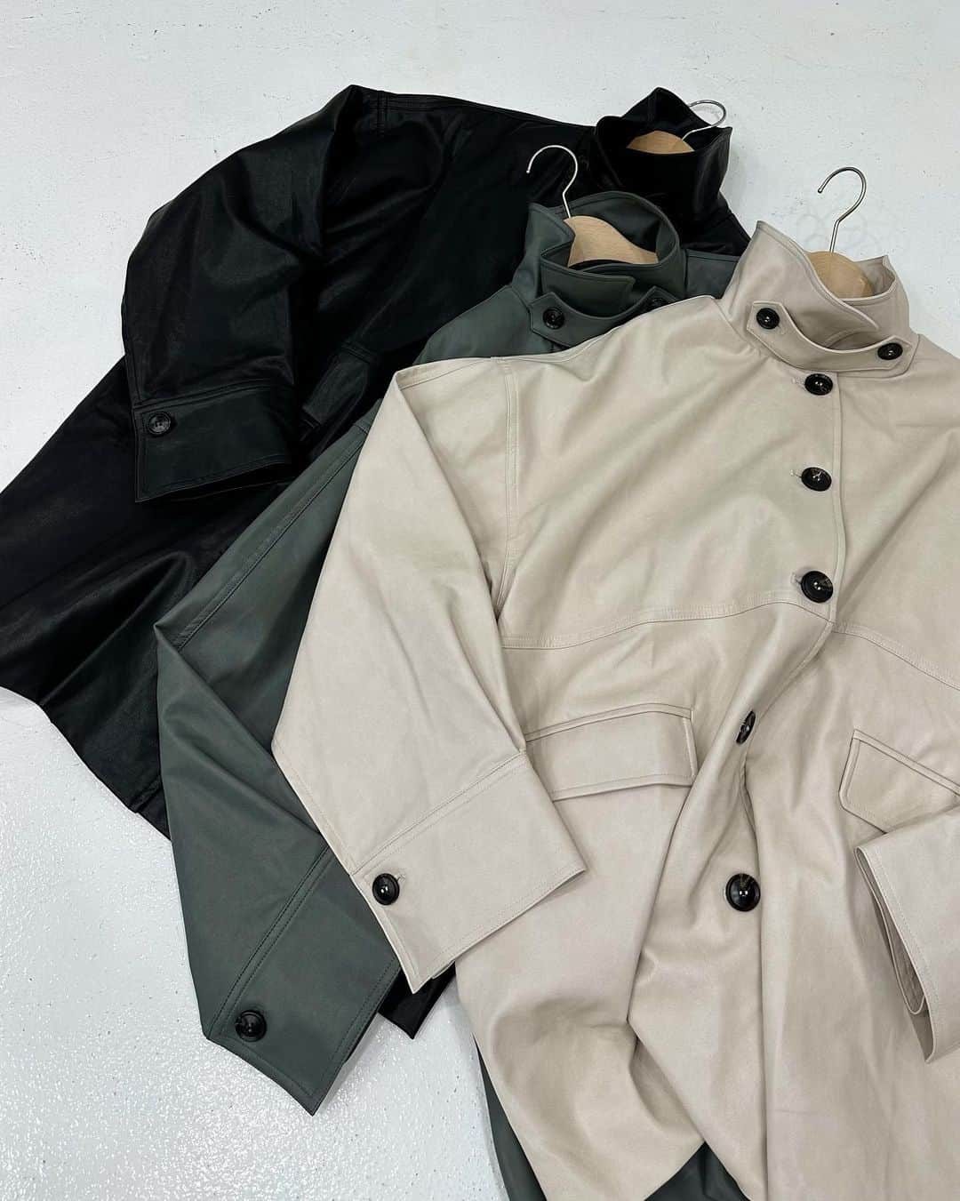 archives_officialさんのインスタグラム写真 - (archives_officialInstagram)「【LIMITED ITEM】 -シンプルだけど、大人の遊び心ある トレンドカジュアルスタイルを提案-  ⁡ ⁡✔ #otona_archives 〈オトナ×アルシーヴ〉  ⁡ ⁡ ⁡ ※LUMINE（町田、大宮店舗以外） ※博多アミュエスト、仙台エスパル ※PMbox,zozotown 各店舗のみ購入して頂けます ⁡  ⁡ ⁡  ⁡  ⁡🏷shopping︎🛒 ▶︎画像をタップしてショッピングしていただけます🛒 ※商品リンクの反映には時間がかかる場合があります。 予めご了承下さい。 ⁡ ⁡ @archives__official ⁡ ⁡  ⁡ #archives#アルシーヴ#archives__official#limited #ジャケット#ジャケットコーデ#テーラードジャケット#レザージャケット#レザー#ワンピース #ワンピースコーデ#ワンピ#キャミワンピ#キャミワンピース#レオパード#ヒョウ柄#チェック#秋服#秋コーデ#秋服#トレンドコーデ#トレンドアイテム#フェミニン#大人かわいい#カジュアルコーデ#大人カジュアル#大人カジュアルコーデ #大人コーデ #限定#限定商品」9月14日 19時16分 - archives__official