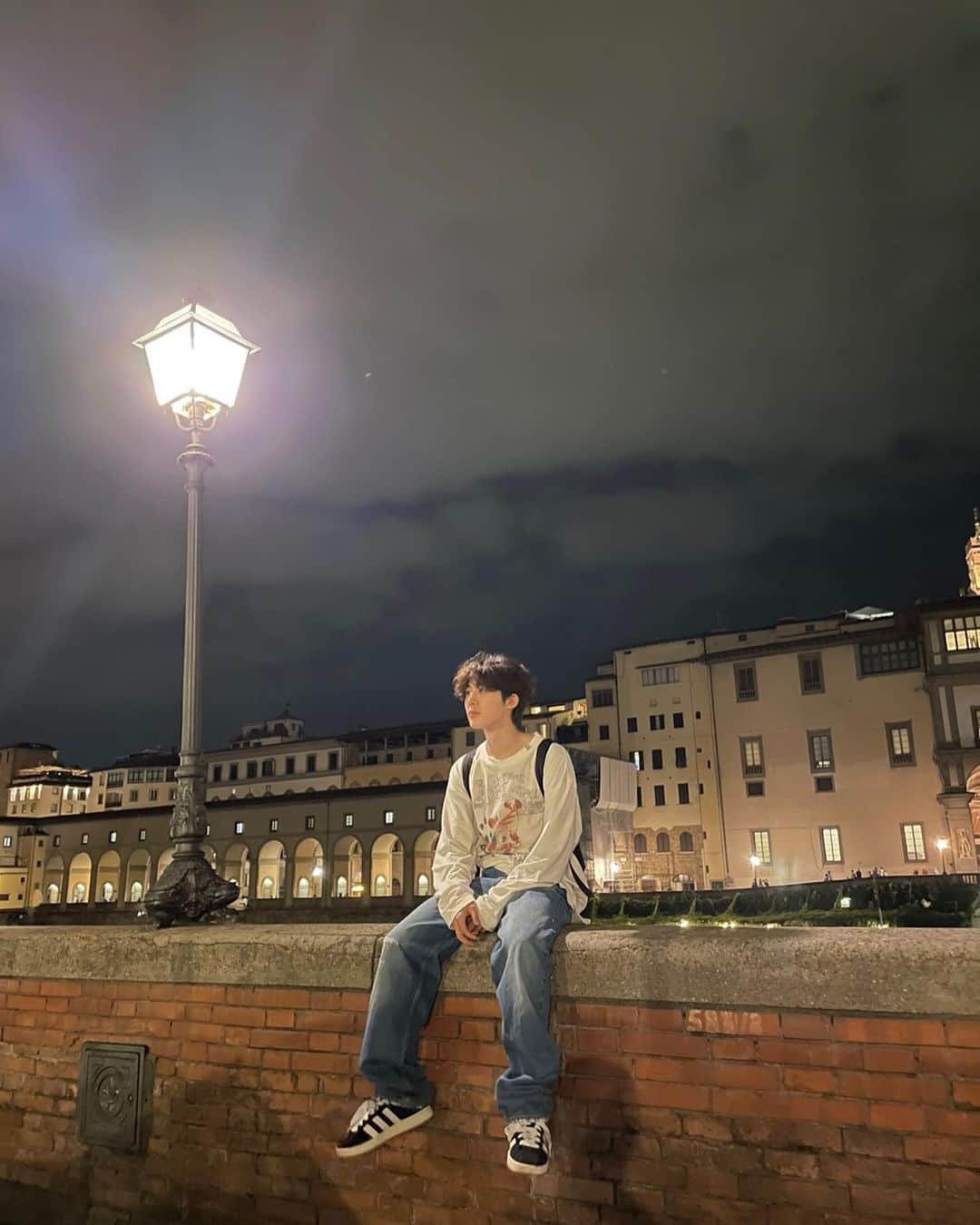 B.I（キム・ハンビン）のインスタグラム：「사진공유」