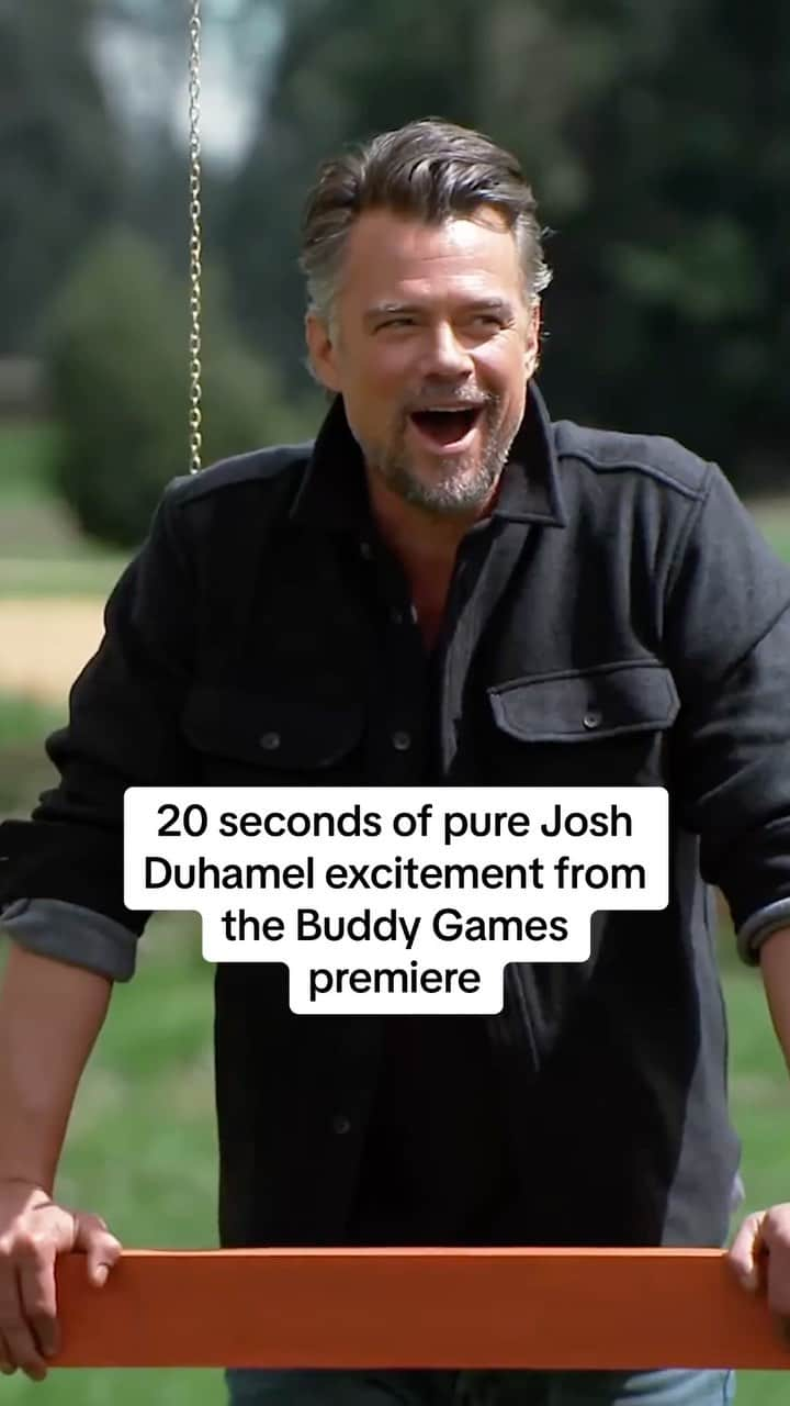 ジョシュ・デュアメルのインスタグラム：「Buddy Games kicks off TONIGHT 9/8c - the wait is *finally* over! 🙌」