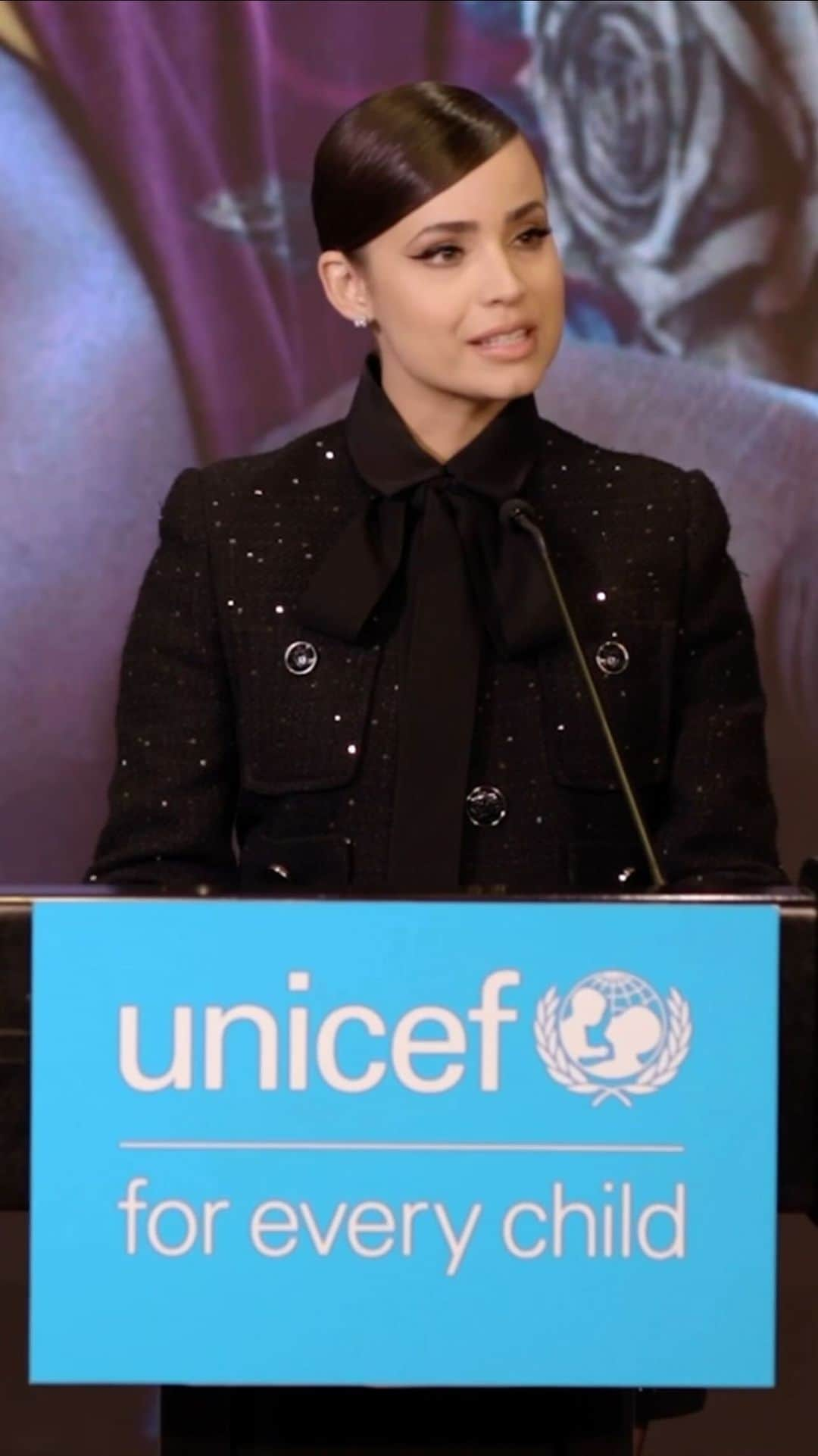 ソフィア・カーソンのインスタグラム：「Yesterday, I spoke at UNICEF House to commemorate the undeniable and transformative power of education.   It is my privilege to be a voice of the powerful work being done around the world by UNICEF and it’s partners, Education Above All and the State of Qatar, to ensure that every out of school child in every corner of the world, has an education. To ensure that going to school isn’t a “dream”, but a beautiful REALITY.  Leading into the United Nations General Assembly next week, let us commit to forging another decade of building dreams and weaving hope, for every child….  @unicef @unicefusa @educationaboveall_eaa」