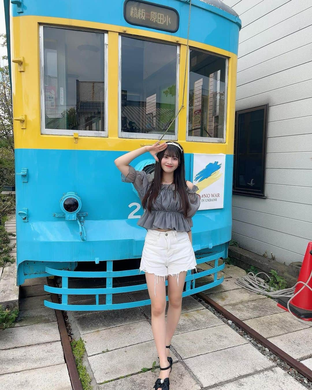 工藤咲姫さんのインスタグラム写真 - (工藤咲姫Instagram)「こんばんは〜🚃♡   #小田原  #観光スポット  #きんじろうカフェ  #でんしゃ  #レトロ #高1  #07 #jk  #jkブランド  #いいね  #アイドル #fyp  #おすすめ  #工藤咲姫」9月14日 21時33分 - saki_kudo_0710