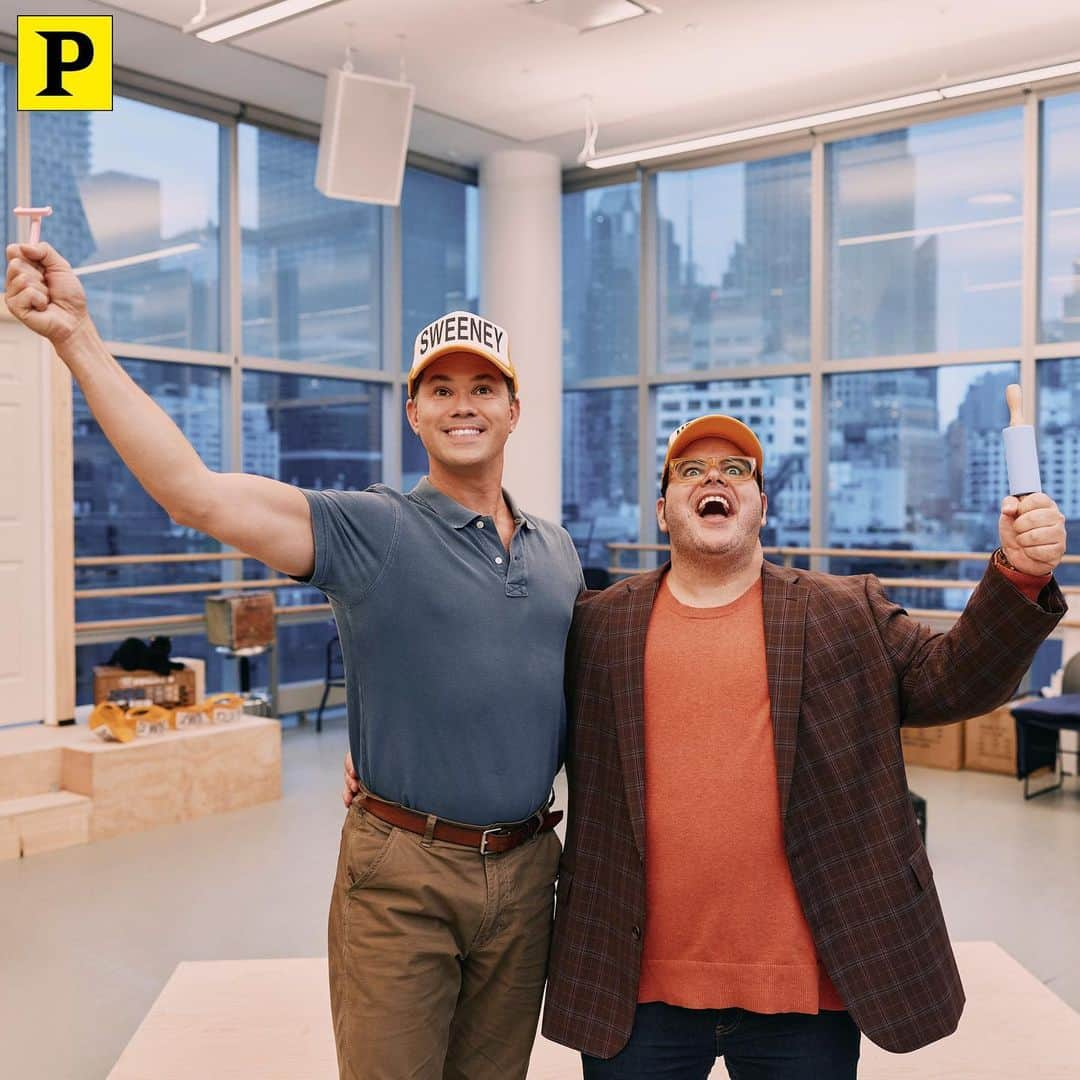 アンドリュー・ラネルズさんのインスタグラム写真 - (アンドリュー・ラネルズInstagram)「Playbill Exclusive: See @gutenbergbway's @andrewrannells and @joshgad tip their hats to iconic Broadway duos.   Click the link in our bio to see more of their photos!  📸: by @emiliomadrid」9月14日 22時00分 - andrewrannells