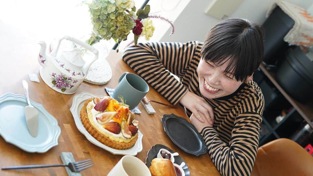 誠子さんのインスタグラム写真 - (誠子Instagram)「未来ちゃんがつくってくれたケーキを食べながらお料理の話をたくさんしました。  可愛いくて美味しくて 見てるだけで幸せいこです。🍰  これからお料理で楽しいことやります。 とにかく色々と考えてるのでみんな待っててね。🙊🤍」9月14日 22時12分 - seiko_1204