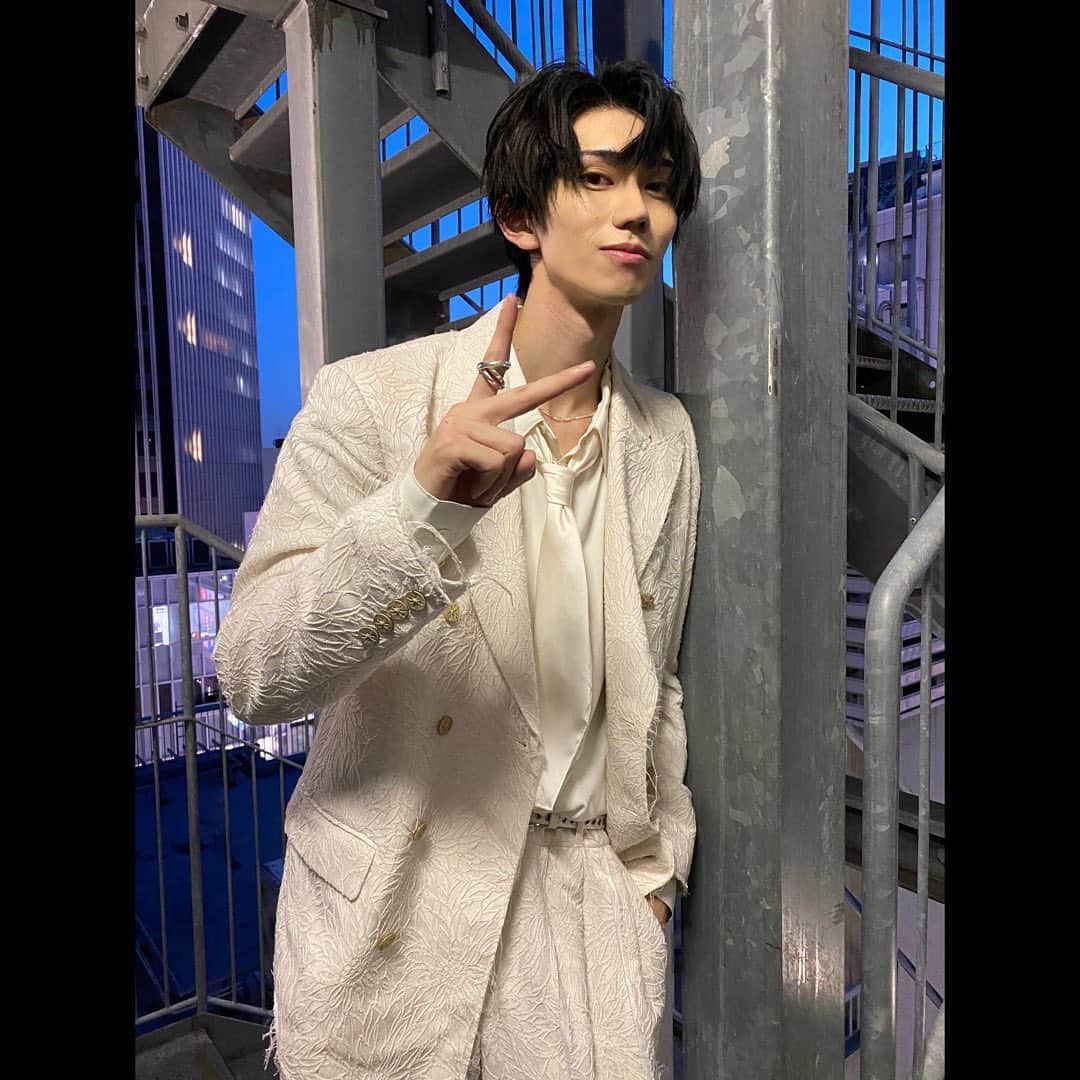 樋口晃平のインスタグラム：「ドラマ「体感予報」ファン感謝祭イベントご来場頂き誠にありがどうございました☺︎  みんなに会えて幸せでした☺️  そして、本日ドラマ体感予報 放送日です！ここからドラマも後半戦。お楽しみに~  #mypersonalweatherman」