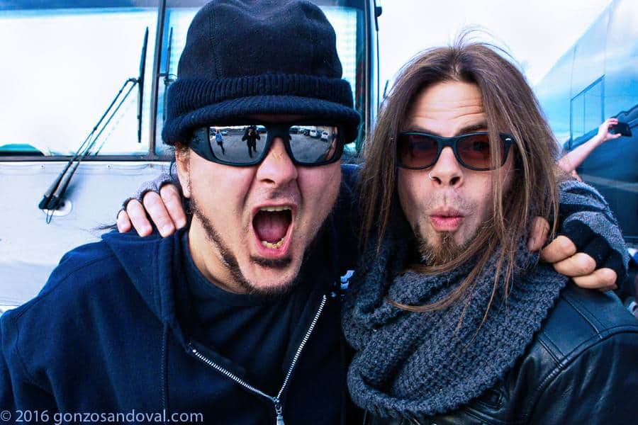 Queensrycheさんのインスタグラム写真 - (QueensrycheInstagram)「#tbt - Todd and Jeff Duncan of @thearmoredsaint goofin' around and having fun in 2016 (photo credit @gonzosandoval) #queensryche  #throwbackthursday #toddlatorre #jeffduncan #armoredsaint #friends #friendship #hangingout #tourlife」9月14日 22時30分 - queensrycheofficial