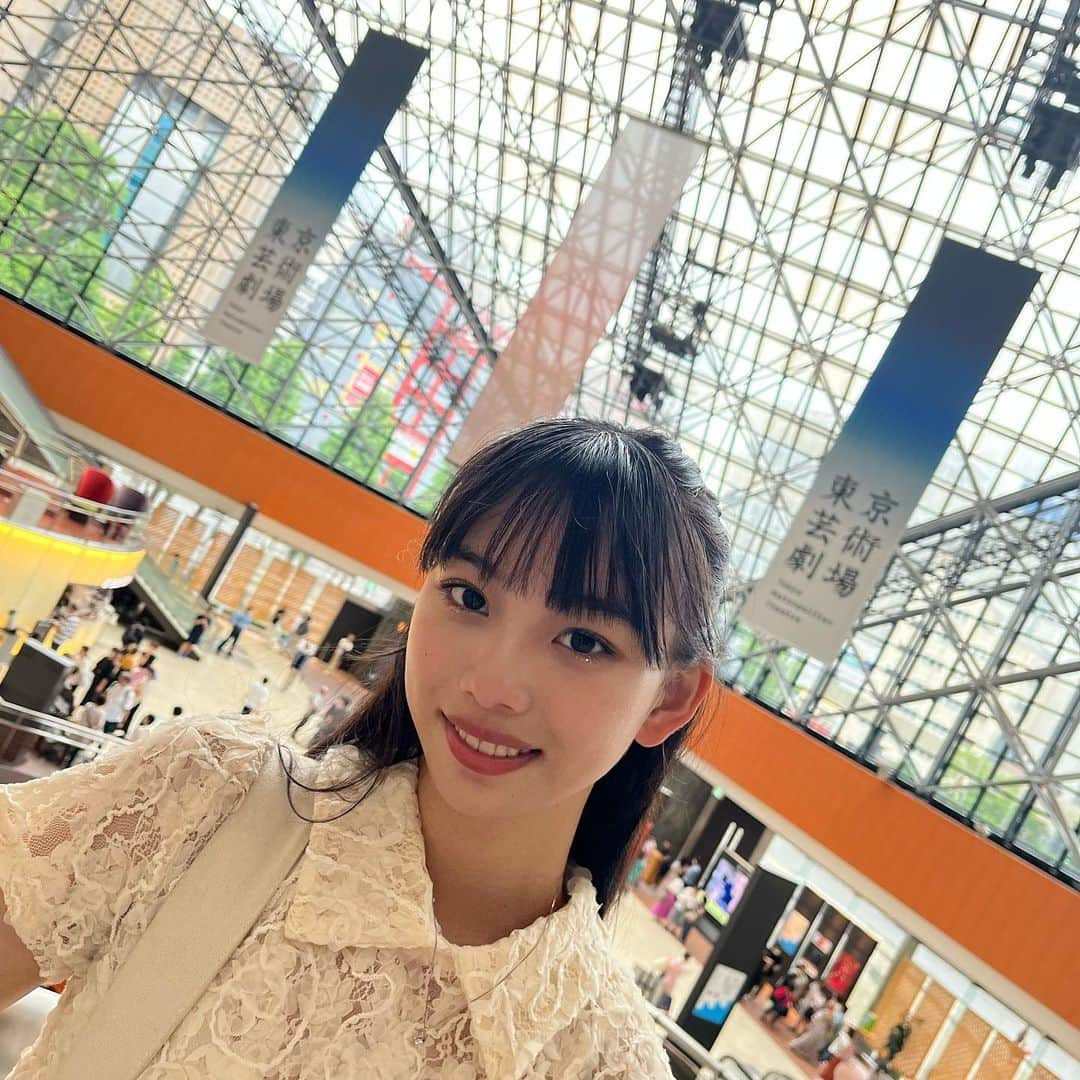 松本麗世さんのインスタグラム写真 - (松本麗世Instagram)「♡ ♡ おやすみなさい🌙*·̩͙ 今日は早めに寝ようかな…💭 ♡ ♡  #松本麗世  #matsumotoreiyo  #東京  #池袋  #日本  #jk  #jkブランド  #fjk  #東京芸術劇場  #女子高生  #高校生」9月14日 22時43分 - reiyo.matsumoto